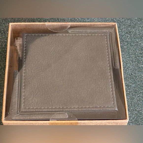Frye and Co. Vegan Leather Coasters in vintage charcoal - Picture 2 of 4